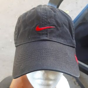 ⭐Nike adjustable cap
